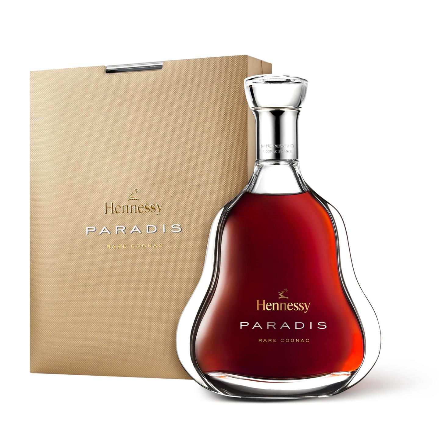 Hennessy Paradis (0,7l) v dárkové krabičce