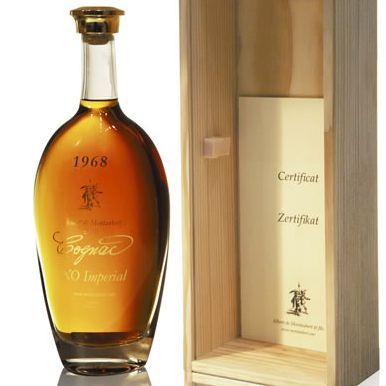 ALBERT DE MONTAUBERT COGNAC 1968 40% 0,7l (Dřevěný obal)