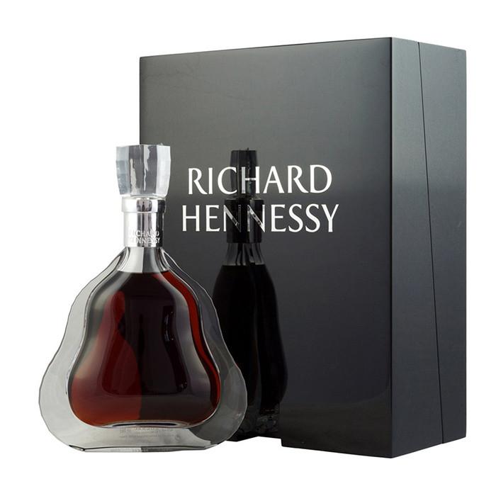 Hennessy Richard 40% 0,7l (Kazeta)