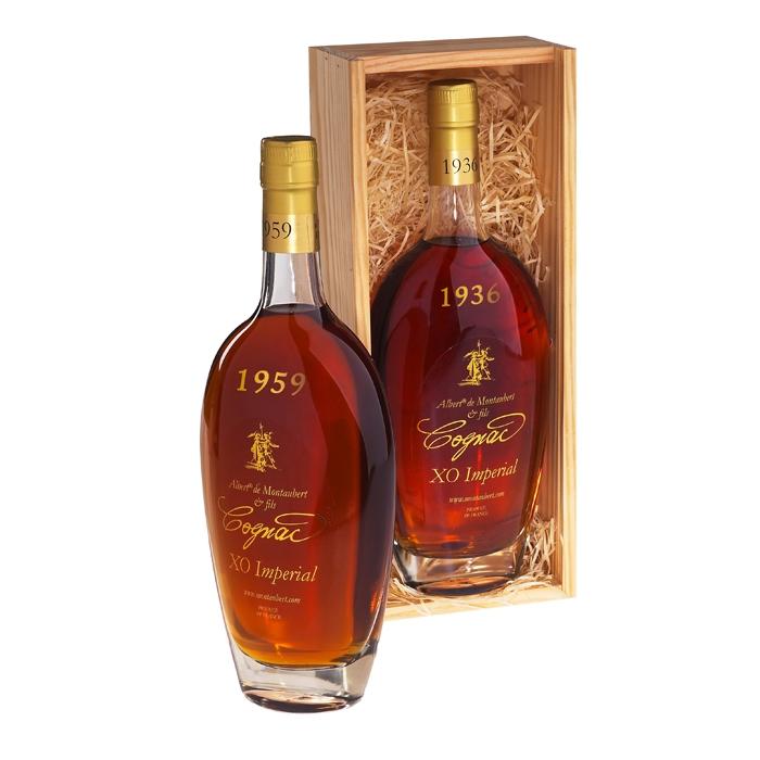 ALBERT DE MONTAUBERT COGNAC 1969 40% 0,7l (Dřevěný obal)