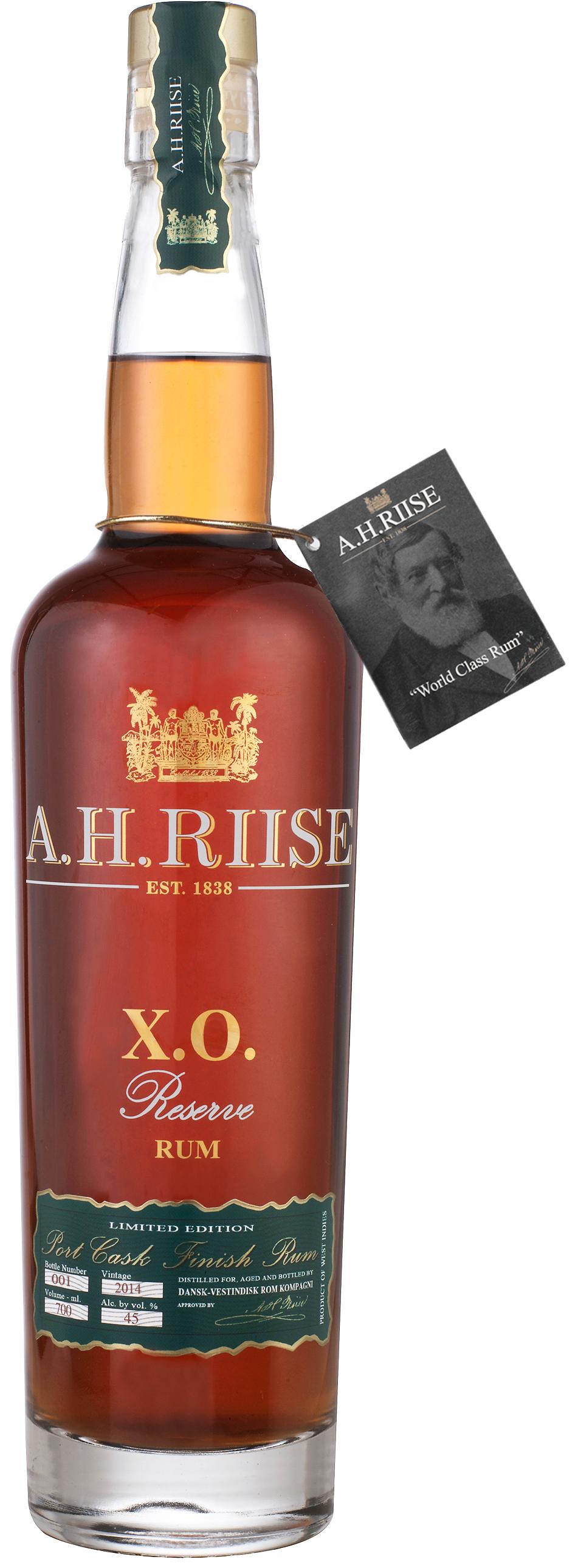 A. H. Riise Port Cask Finish Rum 45 % 0,7 l