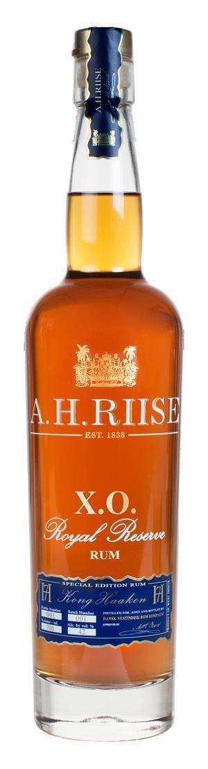 A.H. RIISE KONG HAAKON XO ROYAL RESERVE RUM 42%