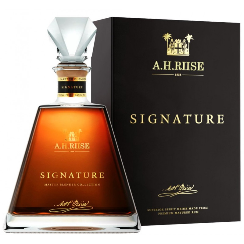 A. H. Riise A.H.Riise Signature 43,9% 0,7 l