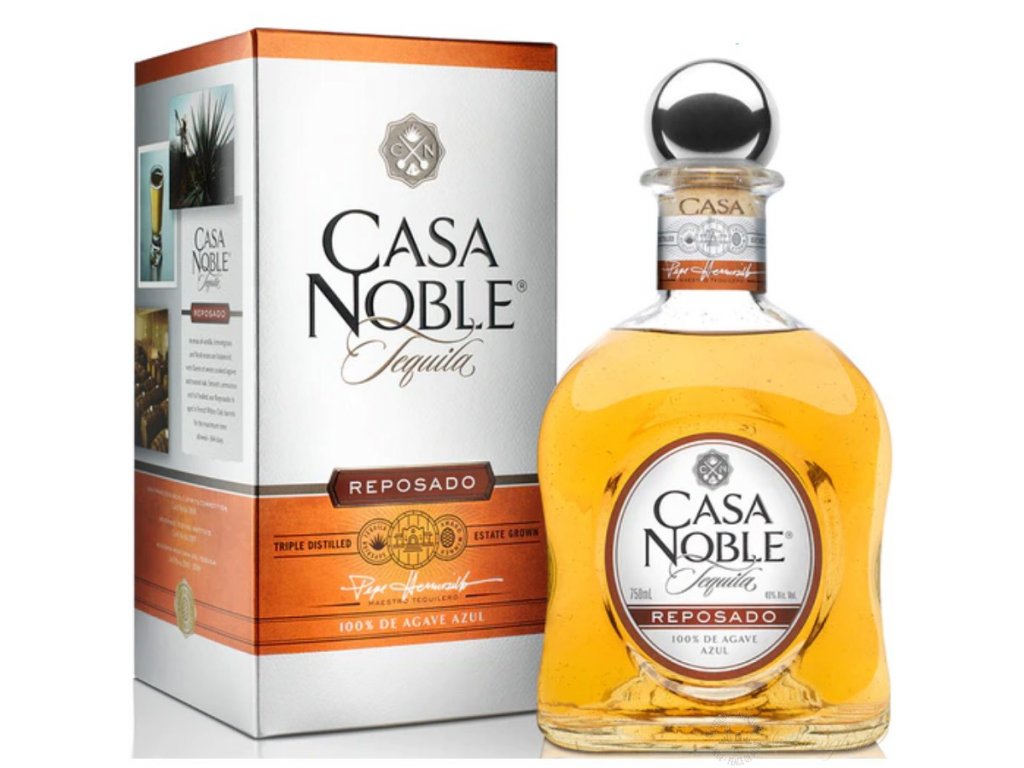 TEQUILA CAsa noble reposado 40% 0,7l (holá láhev)