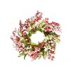 0126 Věnec zasněžený s červenými bobulemi 40 cm 1