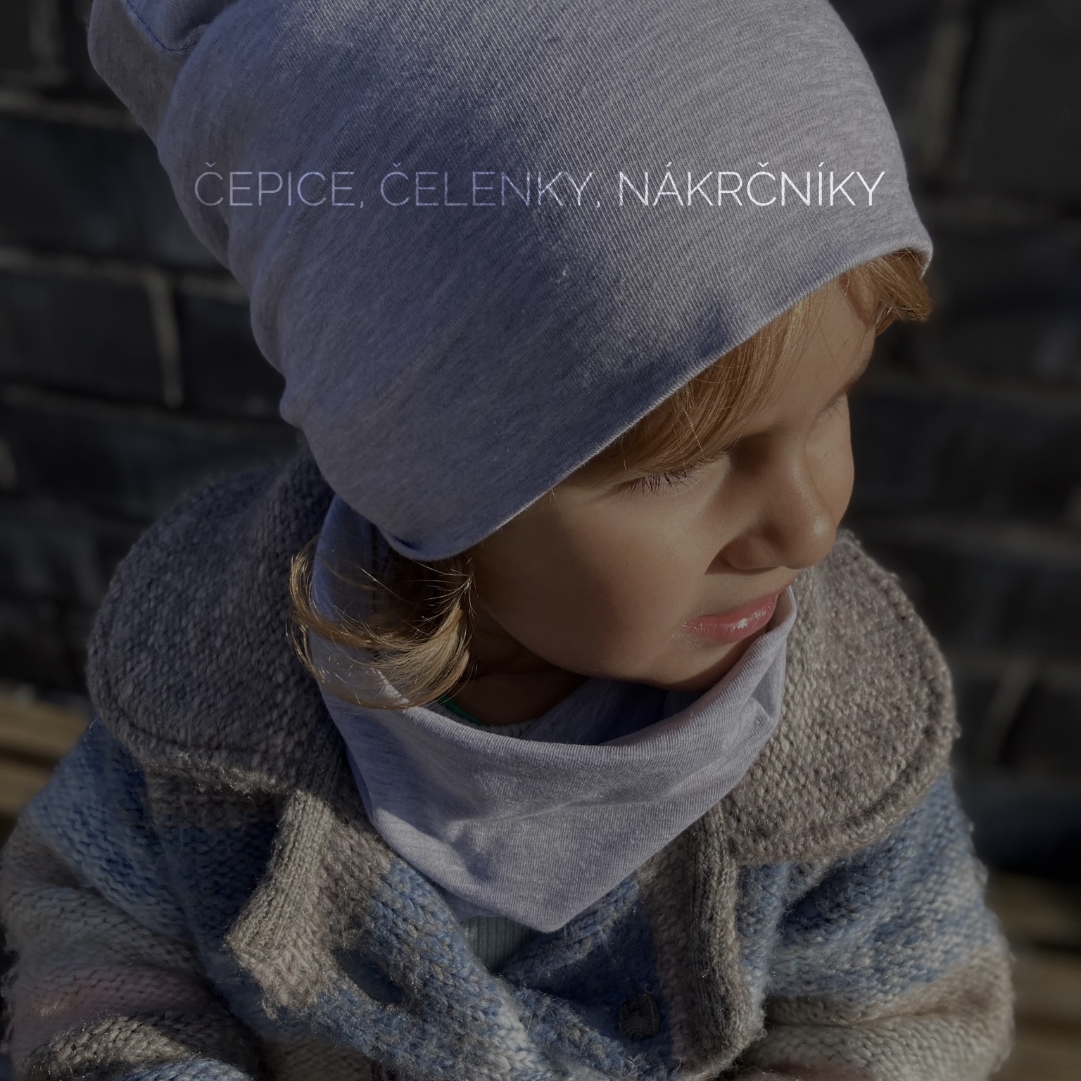 Čepičky, čelenky, nákrčníky