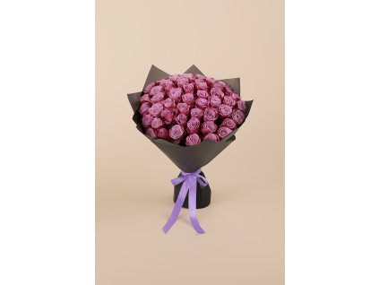 Kytice fialových růží 1