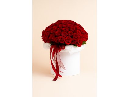 Červené růže v krabičce