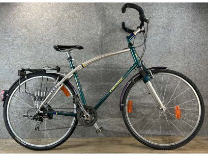 0e3af362 f674 4efe a92e e2f0889d3a8a