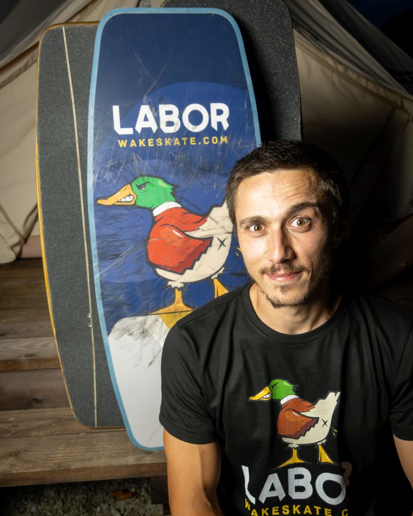 labor_wakeskate_adam