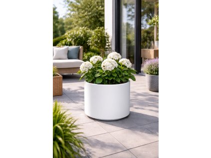 Mrazuvzdorné biele kvetináče