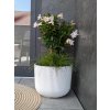 Biele terasové kvetináče