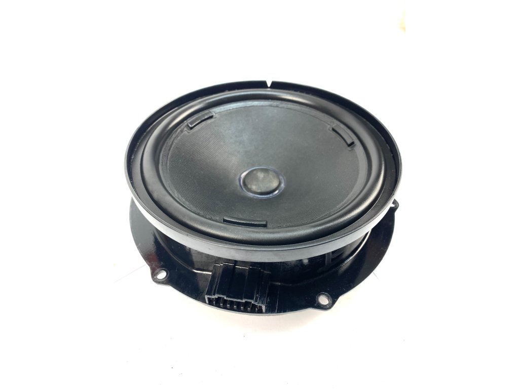 55286 3g0035454 basový reproduktor vw passat arteon