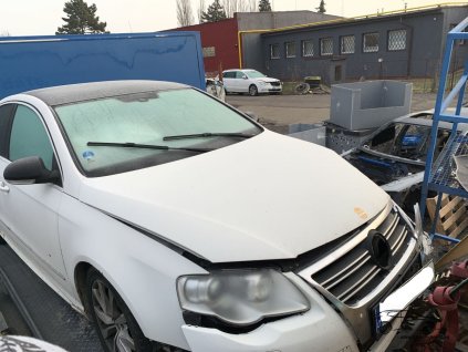 24819 1 vw passat 3c sedan na predaj na náhradné diely