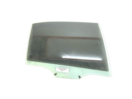 65318 5e5845206a sklo pravých zadných dverí skoda octavia iii sedan
