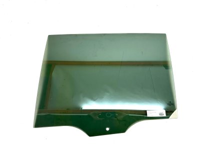 201714 5ta845025a sklo ľavých zadných dverí vw touran