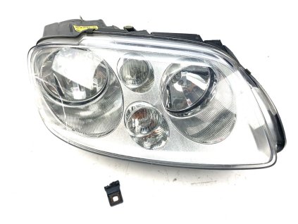 26748 1t0941006d vw touran halogénové svetlomety pravé