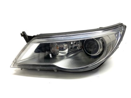 56099 5n1941031t xenónové svetlomety vw tiguan