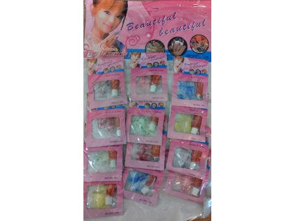 Sada barevných květinových umělých nehtů s lepidlem 12 balení