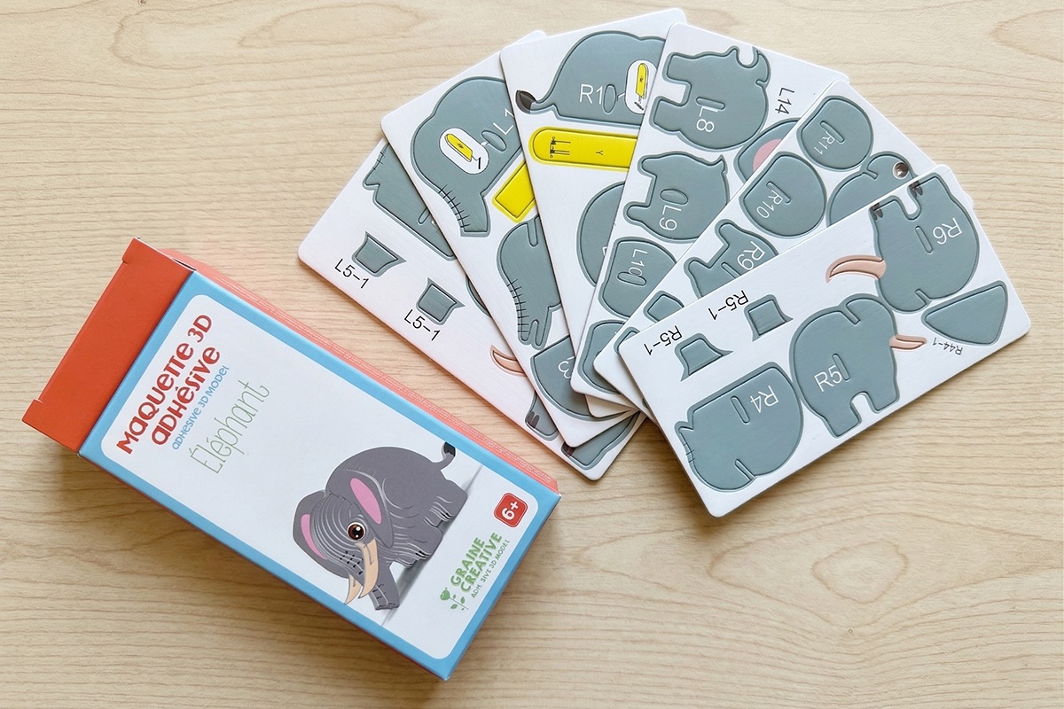 3D samolepicí model Slon 1