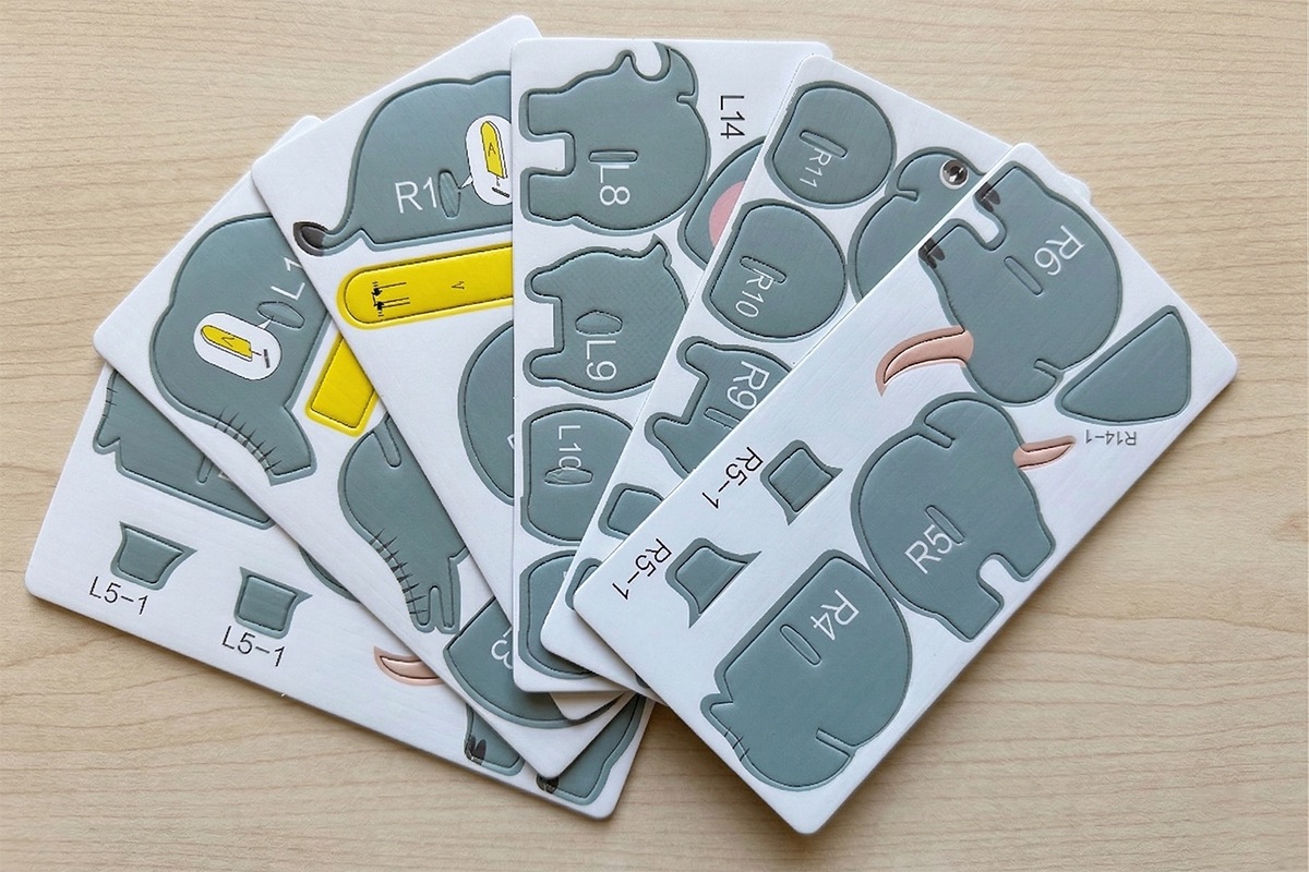 3D samolepicí model Slon 2