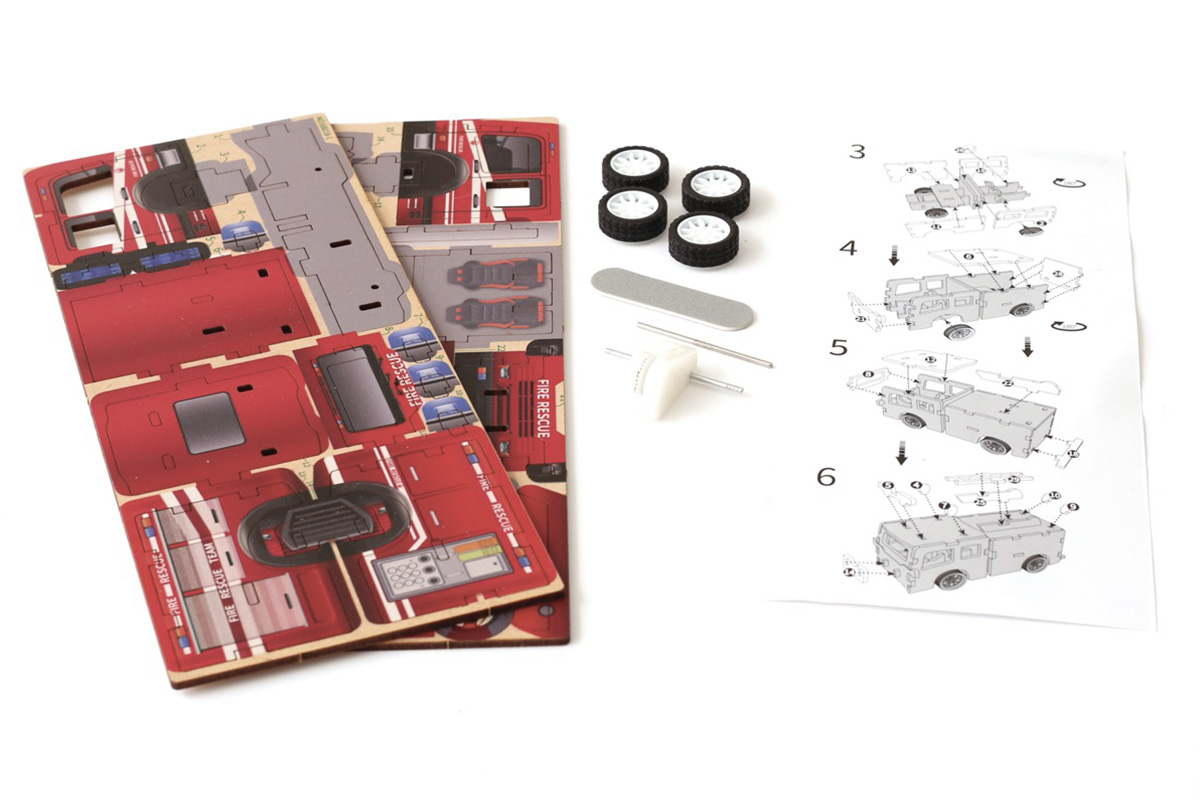 Dřevěný 3D model Hasiči 2