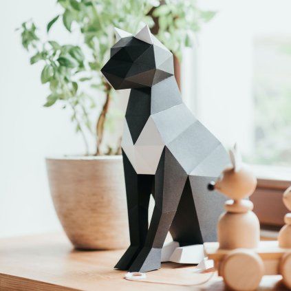 Papírový model černé kočky PaperTime