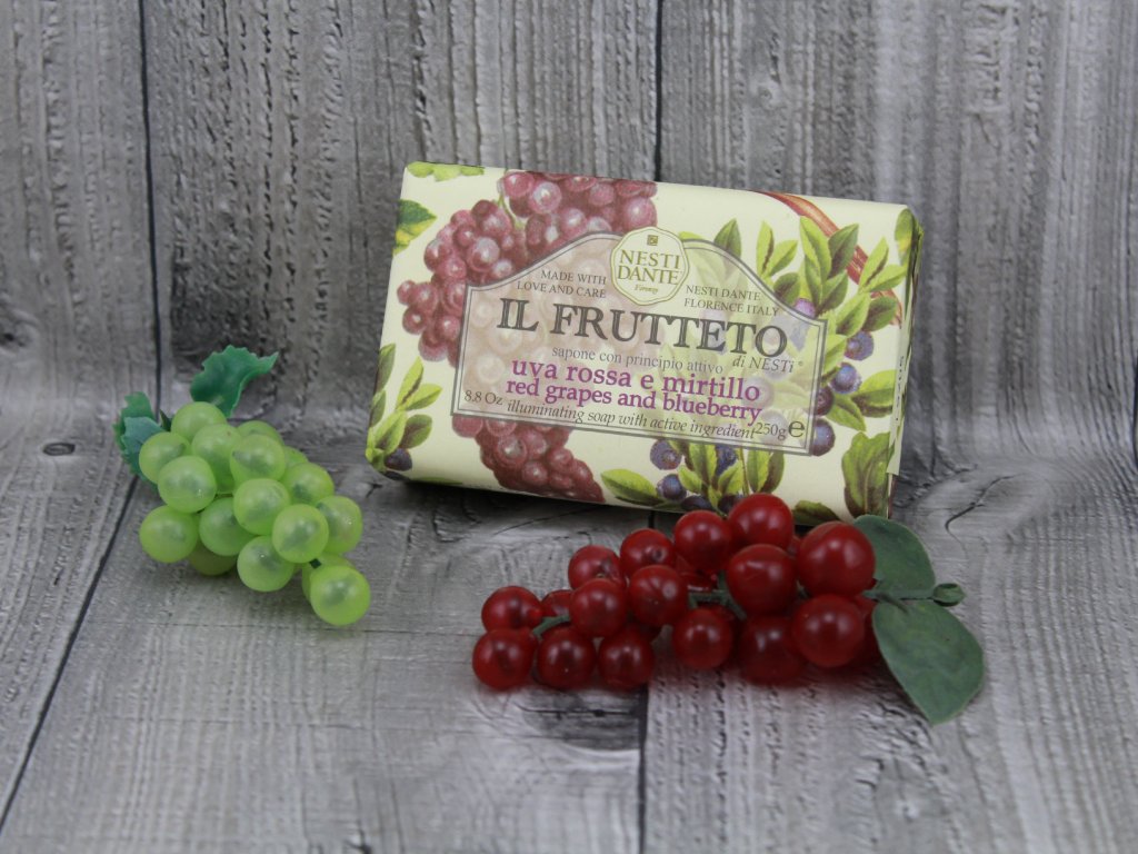 Buy Nesti Dante Il Frutteto Illuminating Soap Red Grapes