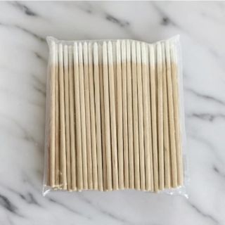 🥰Dřevěné kosmetické tyčinky s bavlnou (7 cm) jsou ideální pro přesné kosmetické úpravy a aplikace. Balení obsahuje 100...