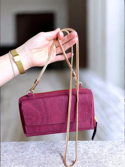 67949438 6feb 4c05 b541 6e8d74e1da23