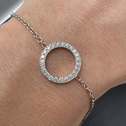 Náramek z bílého zlata s diamantovým kruhem