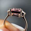 Prsten s morganitem a diamanty