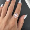 Prsten s morganitem a diamanty