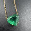 Náhrdelník se smaragdem