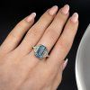 Prsten s topazem a diamanty
