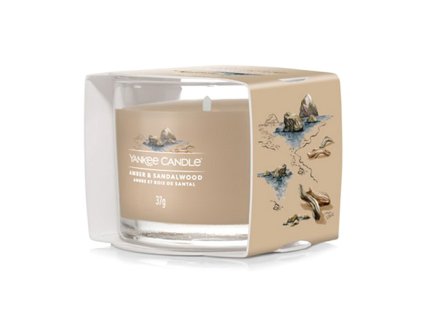 Votivní svíčka Yankee Candle Ambra a santalové dřevo 37 g