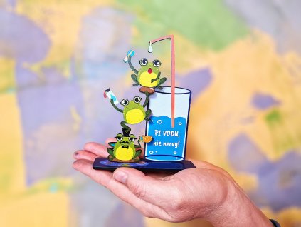 Drevená pop-up pohľadnica – Nezabudni na pitný režim! - kúzelná miniscéna na pracovný stôl