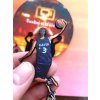 Dunkni si kľúče tu! Personalizovaná drevená kľúčenka pre basketbalistov