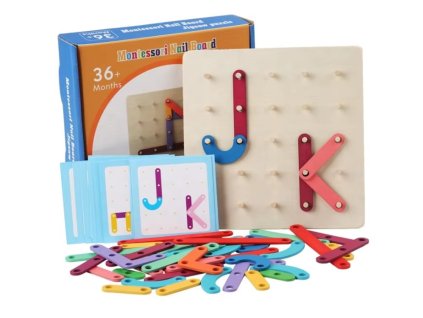 Montessori hřebíková deska s barevnými dílky a kartičkami