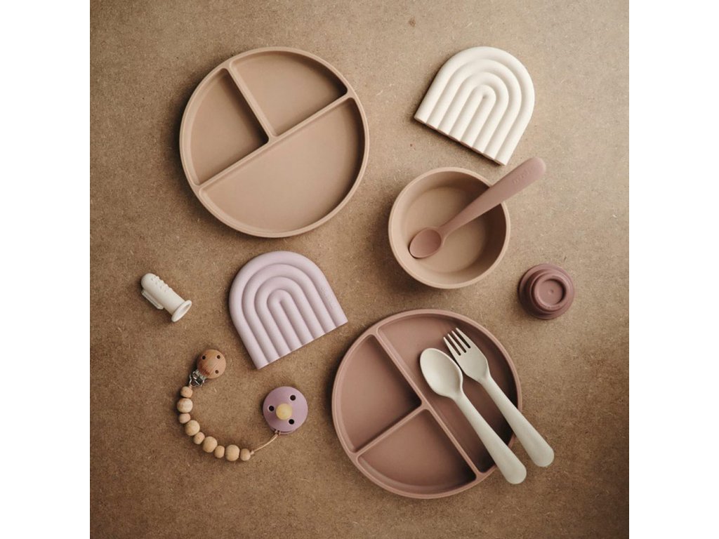 https://cdn.myshoptet.com/usr/www.lalalukids.com/user/shop/big/1548-6_mushie-the-silicone-plate-cloudy-mauve.jpg?655f5cca