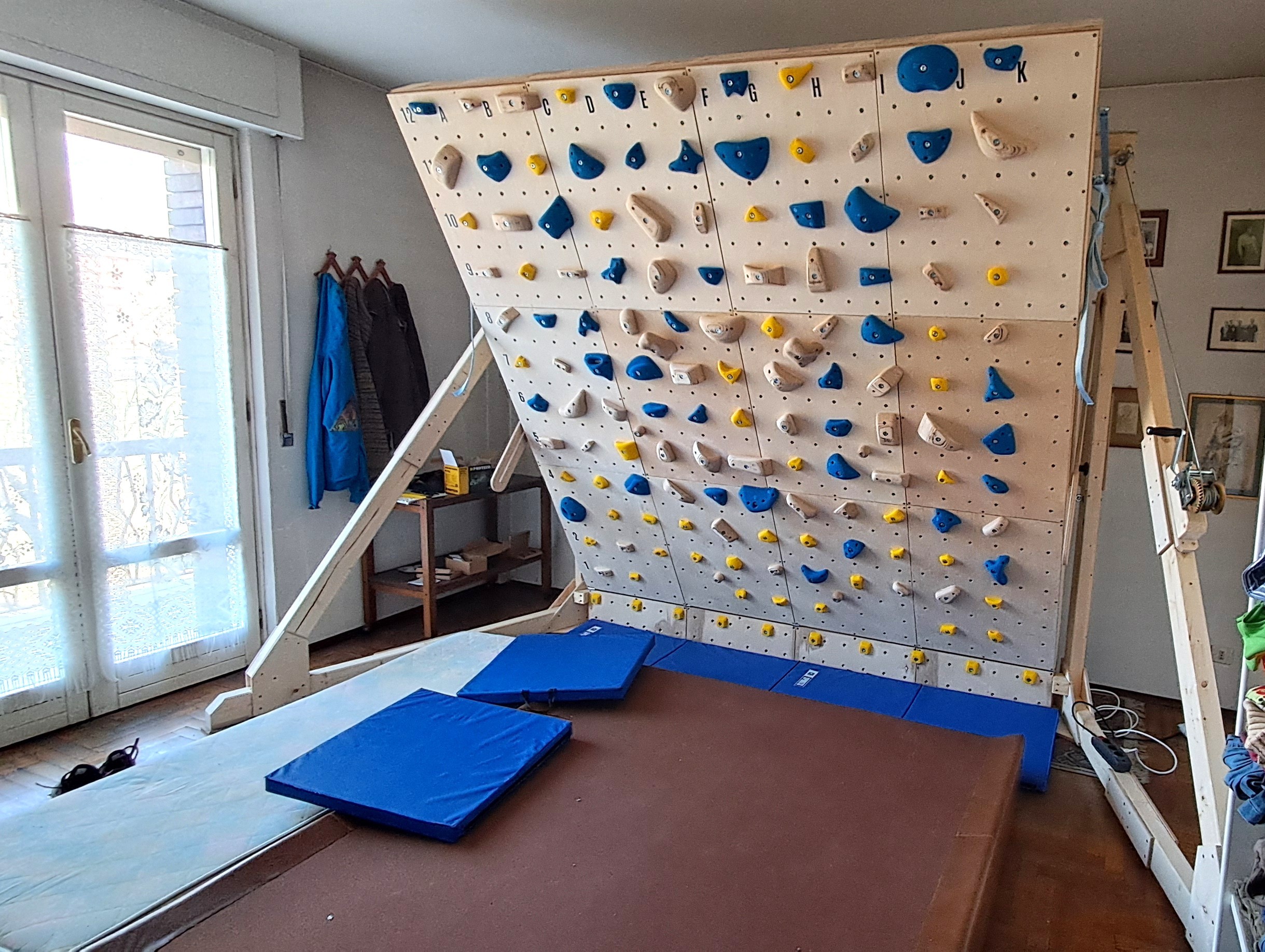 Lama Home Wall – customer installation