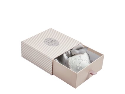decor parfume coeur brode fleur de coton (1)