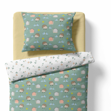Children's bedding - Hedgehog and snail - mint/white