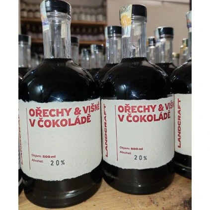 OŘECHY & VIŠNĚ V ČOKOLÁDĚ