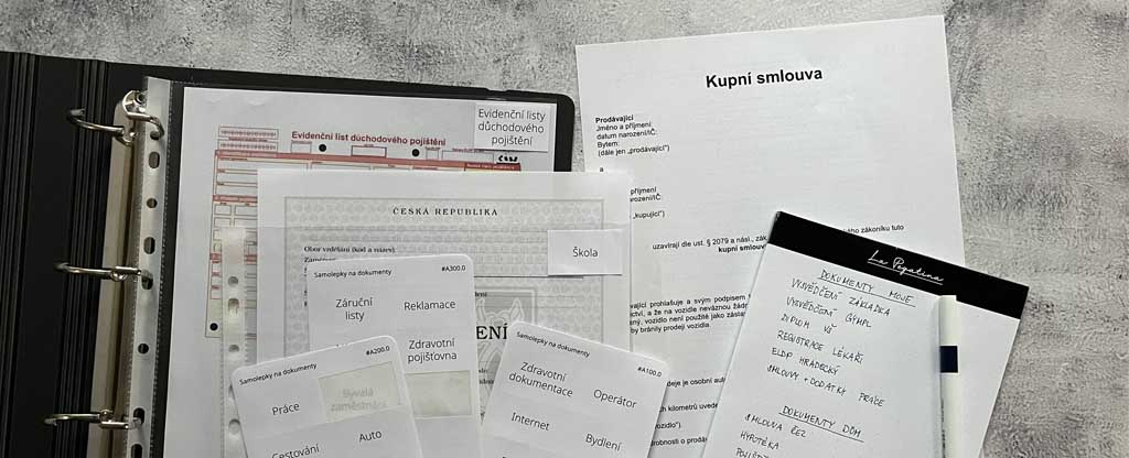 Samolepky na dokumenty | La Pegatina