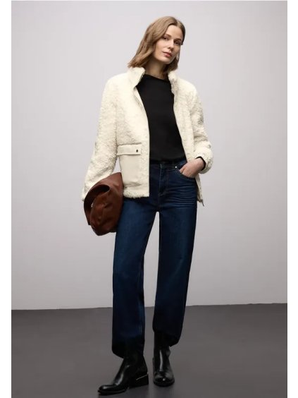 1ea1878e e2db 447d acd4 a4e4f1fca165