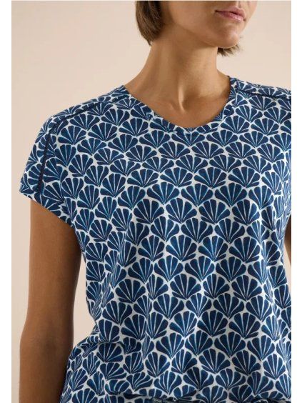 1cda4d05 5a30 4117 9aaf 7dfb6f3a8247