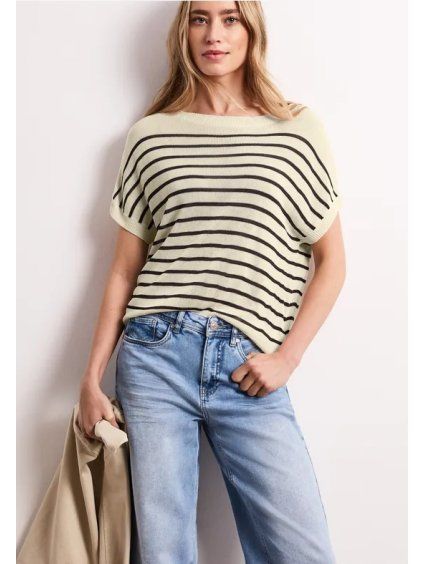 c037384b 8d29 44c7 9614 d8a61dfb3b4b