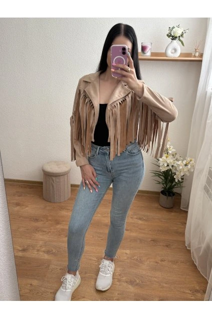 Bundička so strapcami