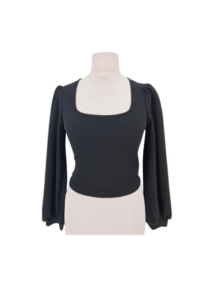 černý crop top SHEIN